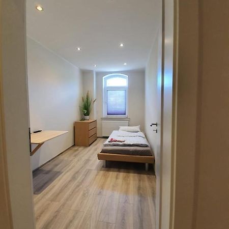 Zimmervermietung Lannik Hotel Hildesheim Bagian luar foto